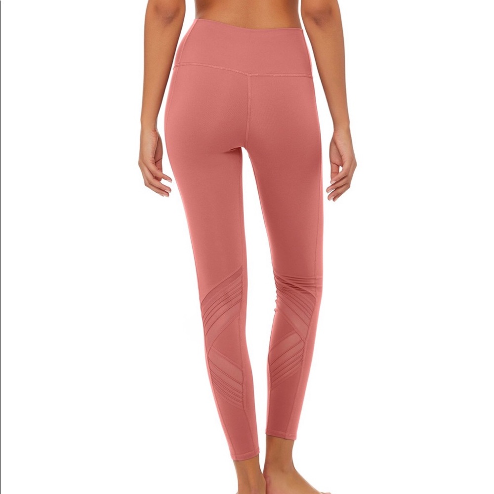 ALO yoga Leggings - Picture 6 of 7